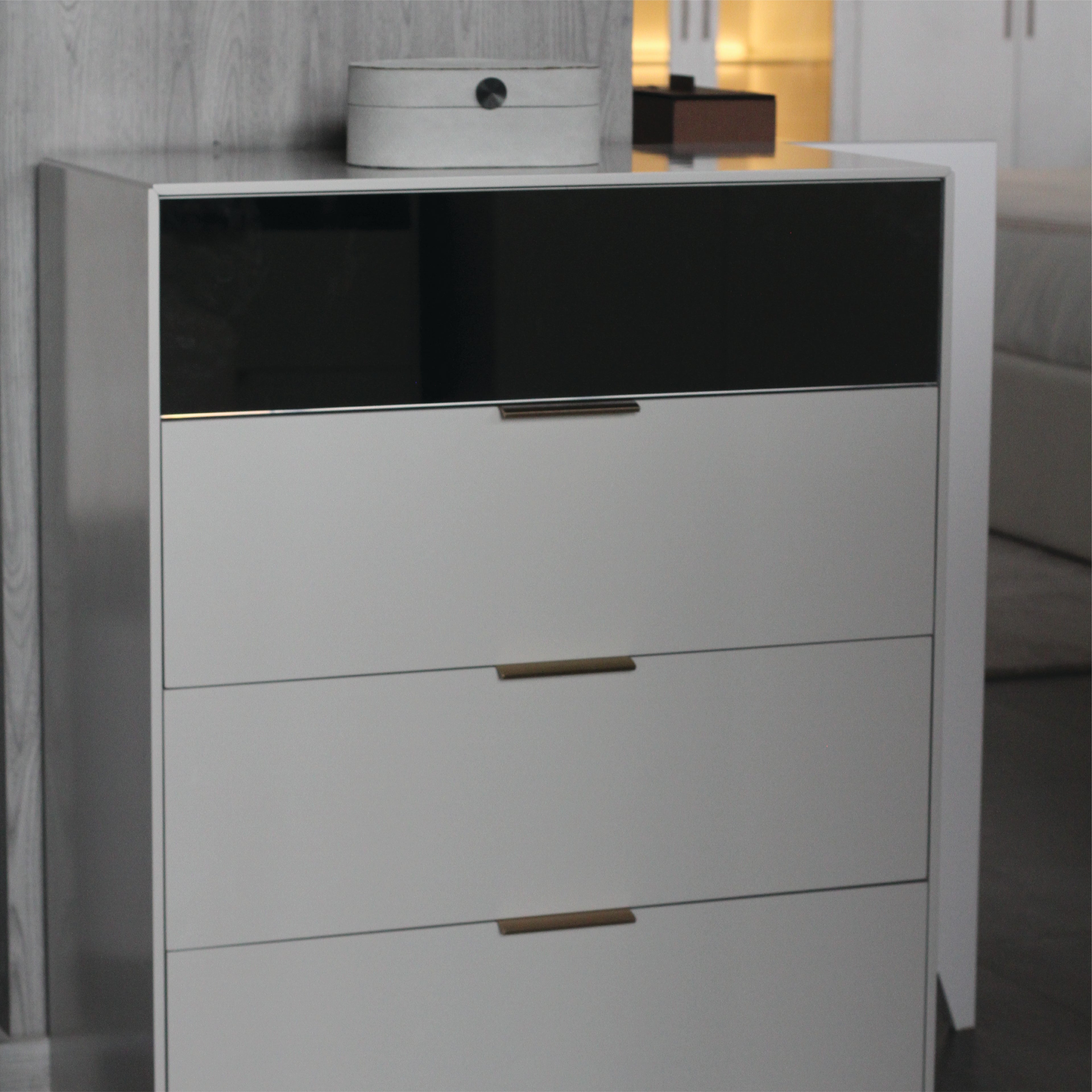 LUCAS Chest of Drawer