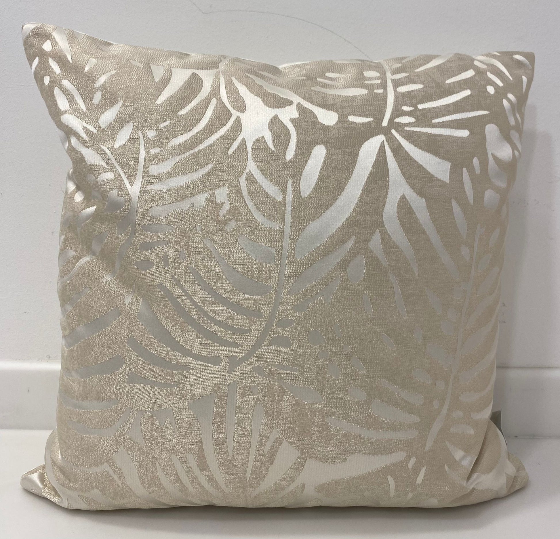 Cushion Jacquard
