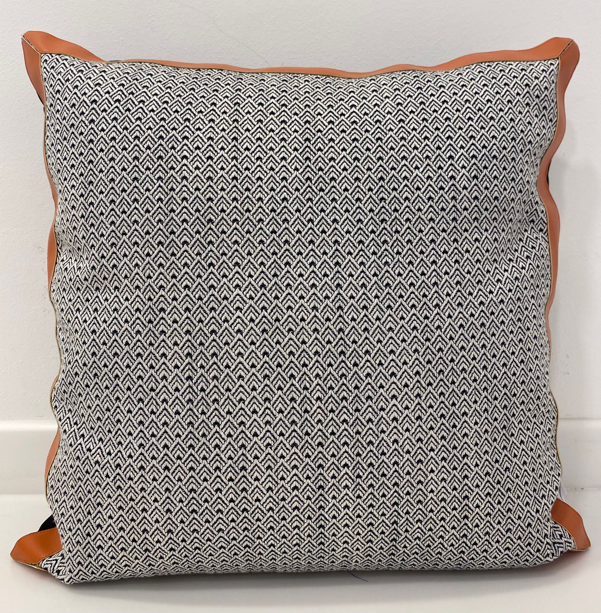 Cushion Jacquard