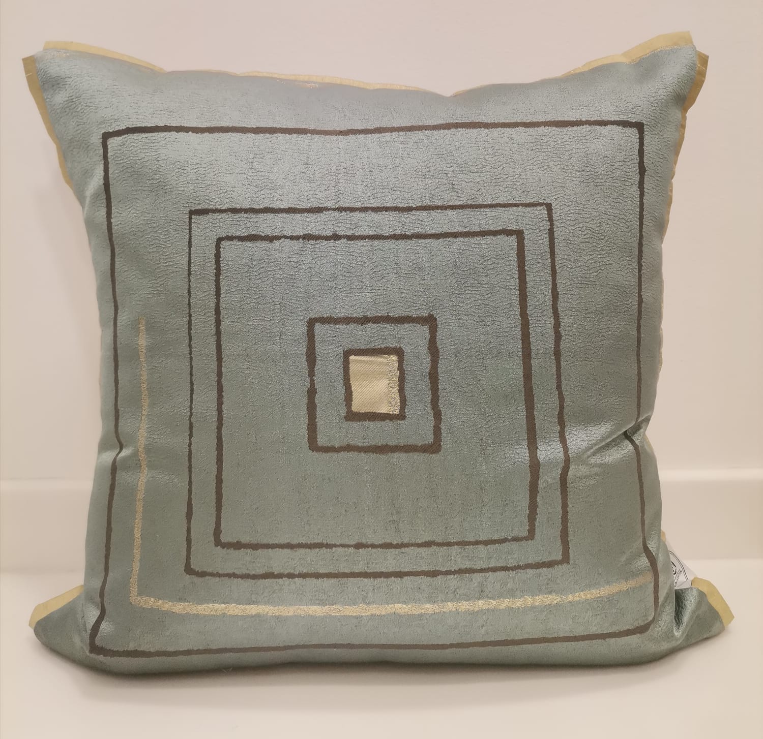 Cushion Jacquard