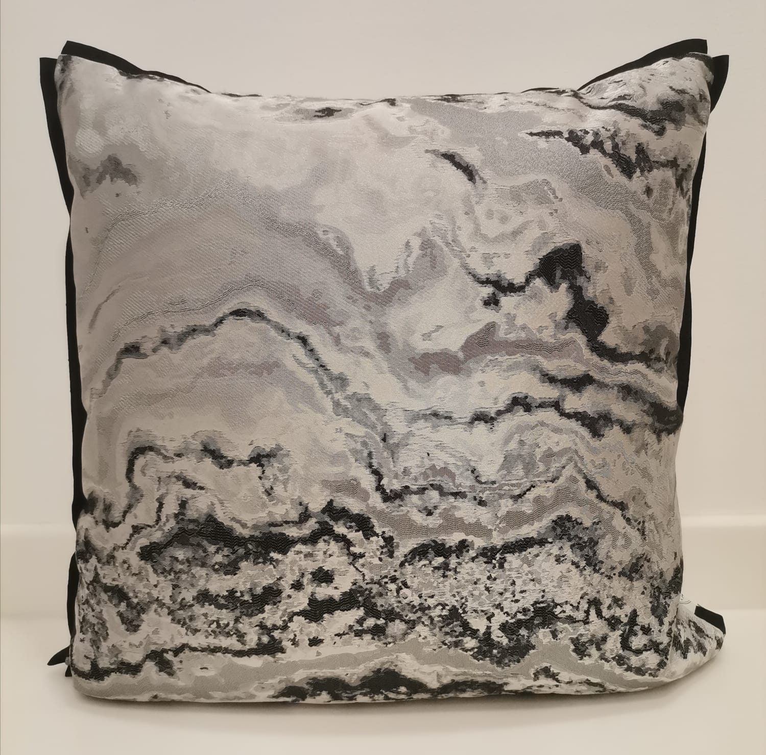 Cushion Jacquard