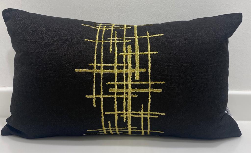 Waist Pillow Embroider