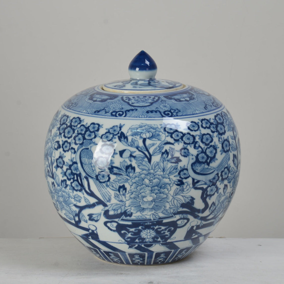 Fine Chinese Ceramic Ginger Jar - 28cm