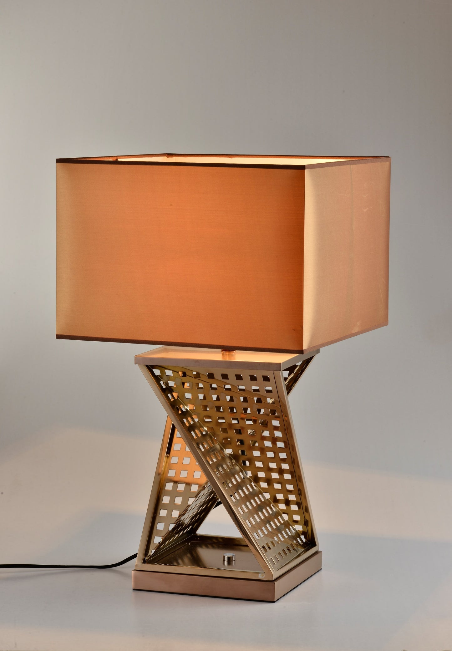 GT8638 Table Lamp - 58cm
