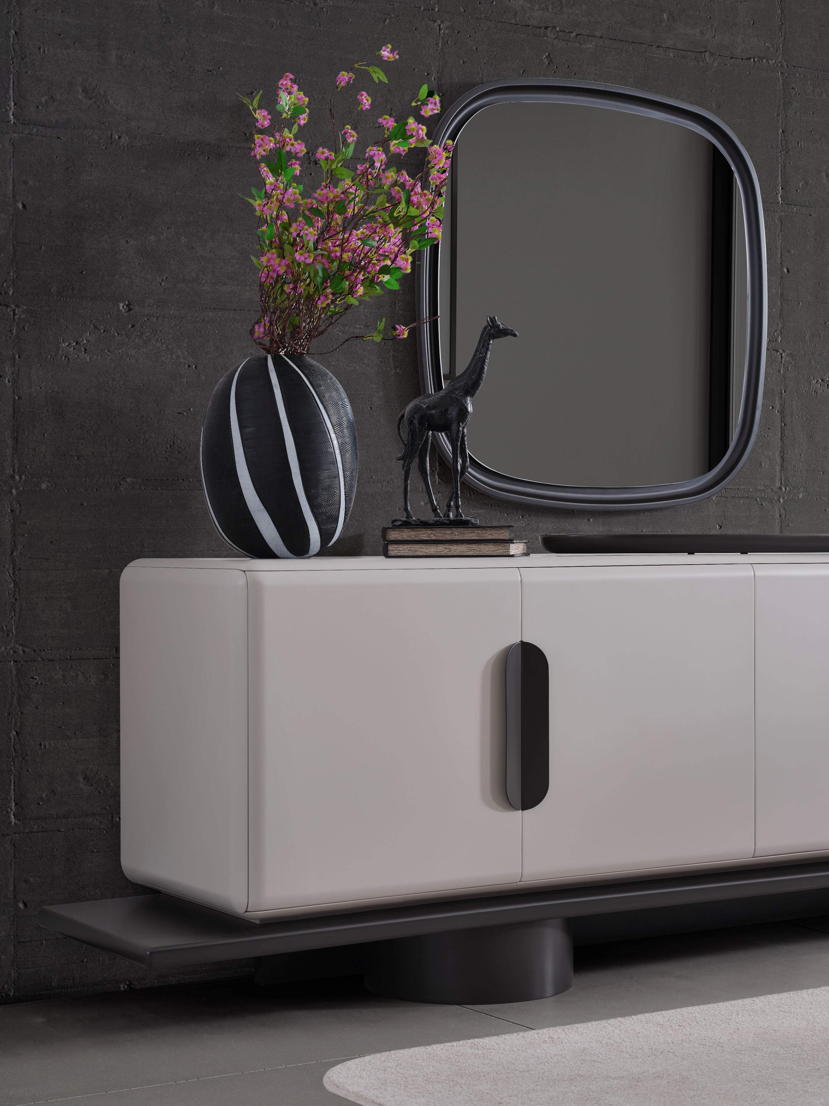 AURA Dining Set