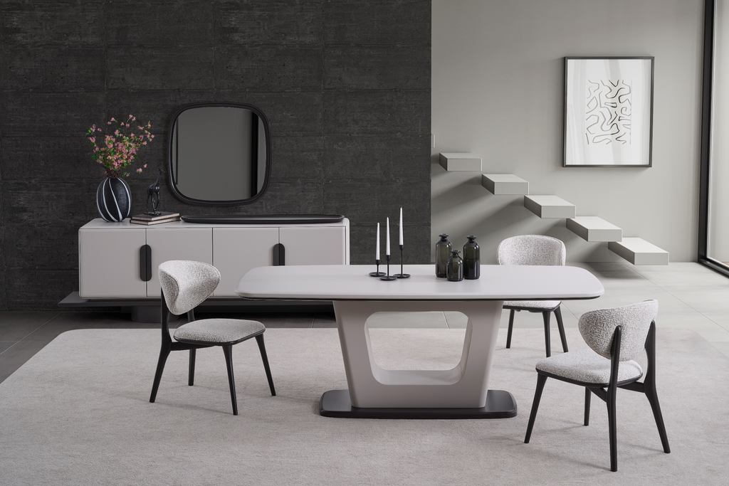 AURA Dining Set