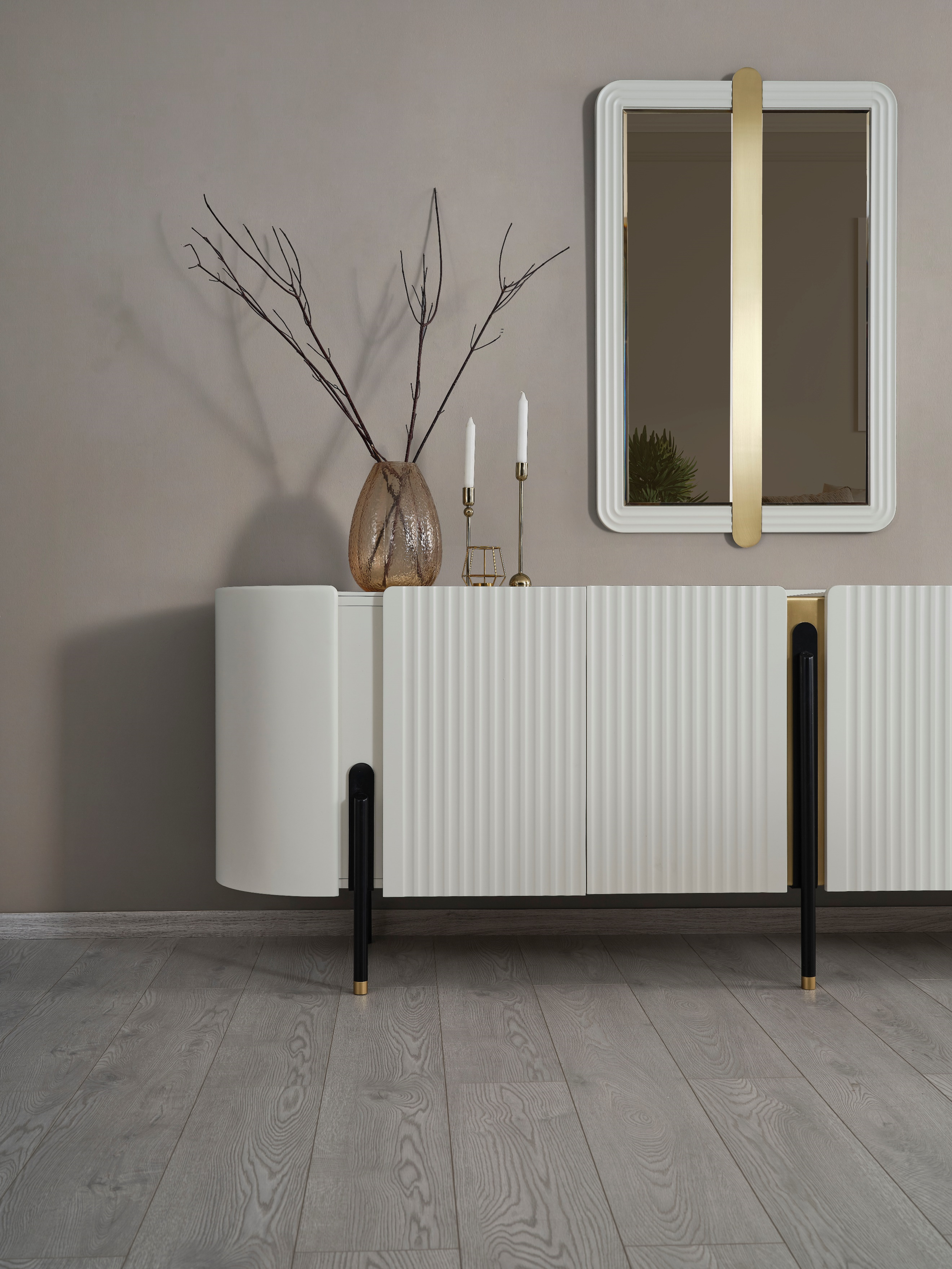 MONA Dining Set