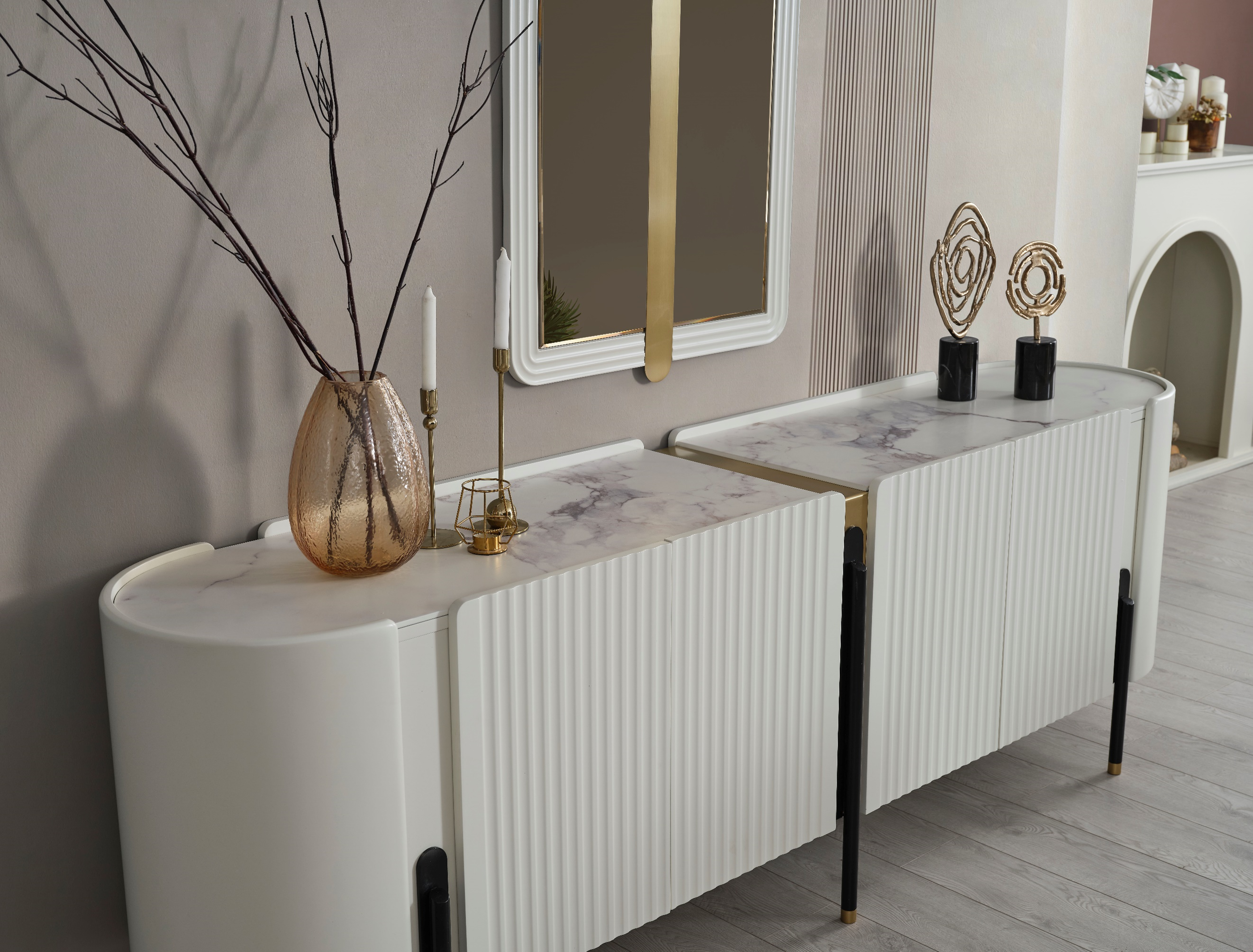 MONA Dining Set