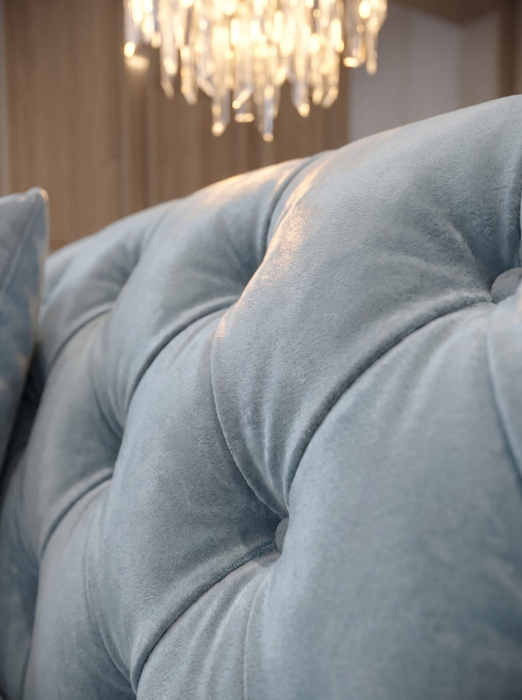 U762 Sofa Set