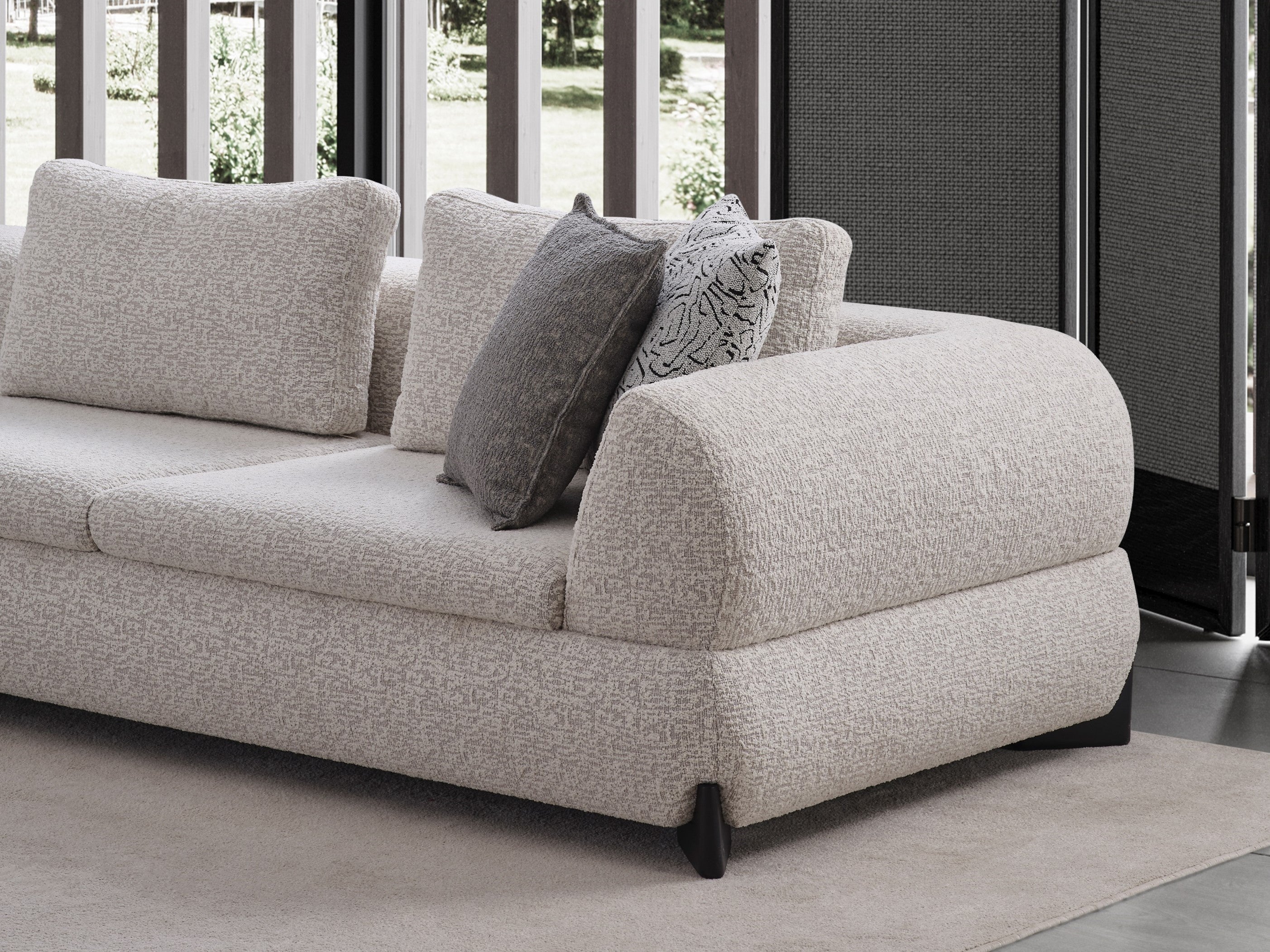 AURA Sectional sofa